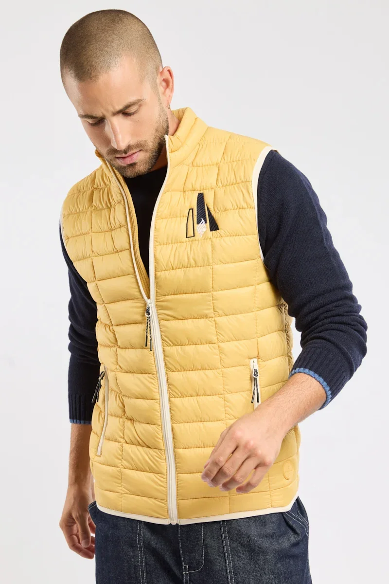 Practical Sleeveless down jacket Durable