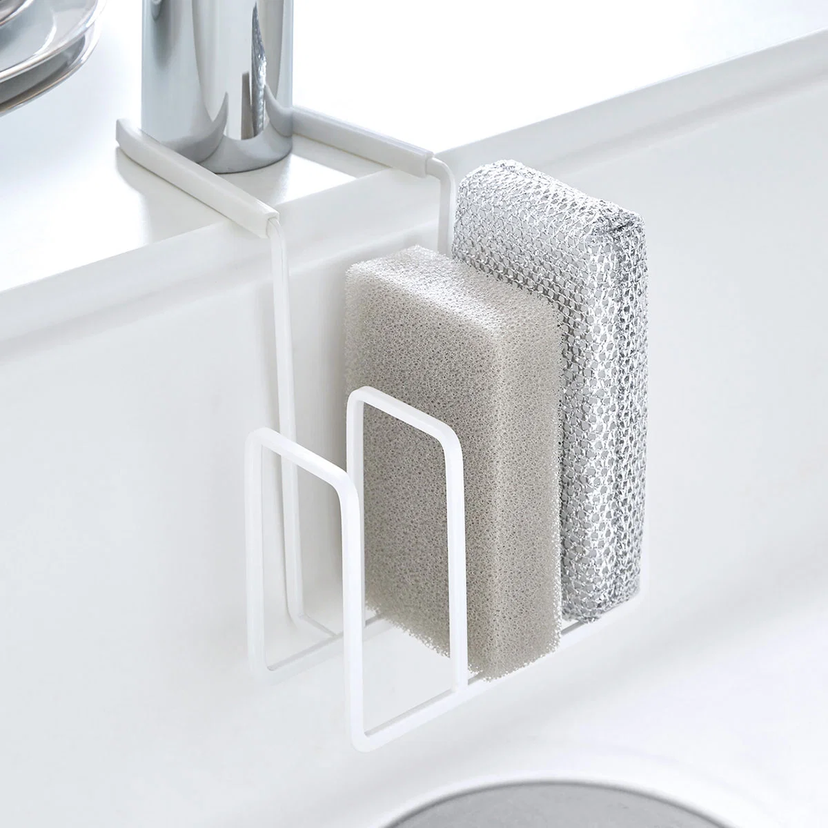 Effective SPONGE RACK HUNG ON FAUCET FLAT WH Detailed