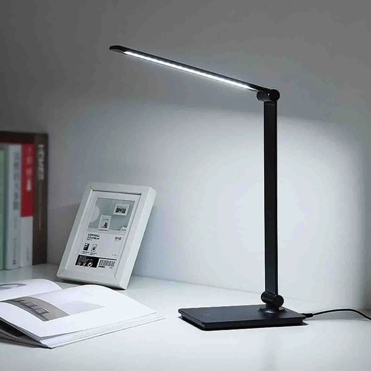Excellent Lauren Taylor – Led Light With Wireless Phone Charger Elegant