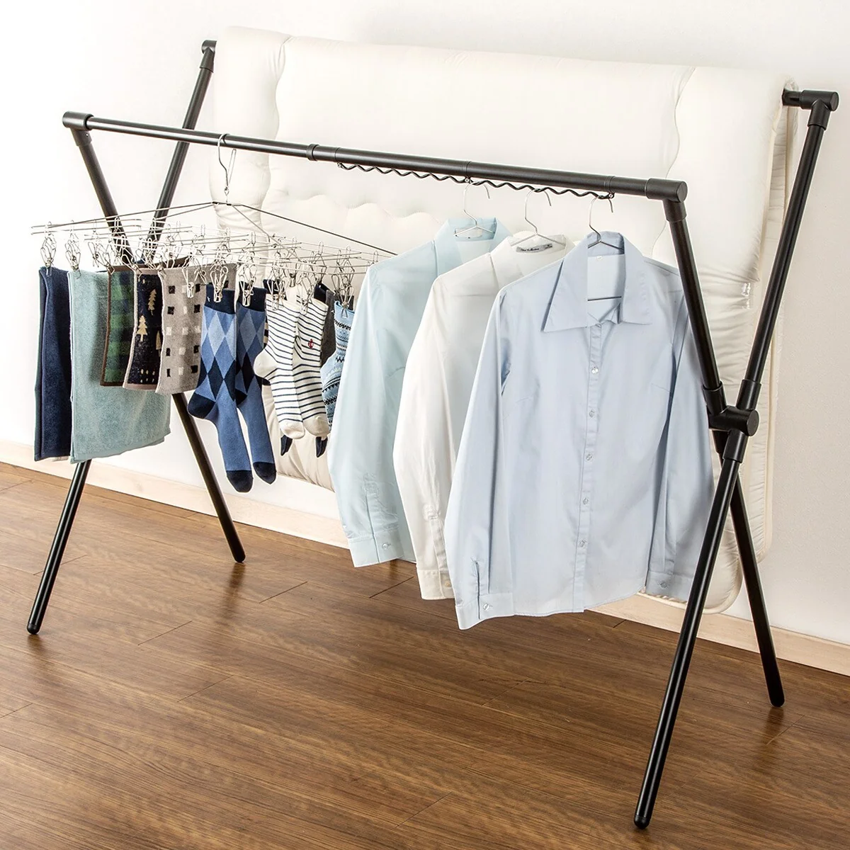 Outstanding DRYING CLOTHES RACK HW01X BK Contemporary