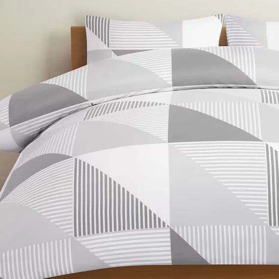 Convenient QUILT COVER GY PT13 S Solid