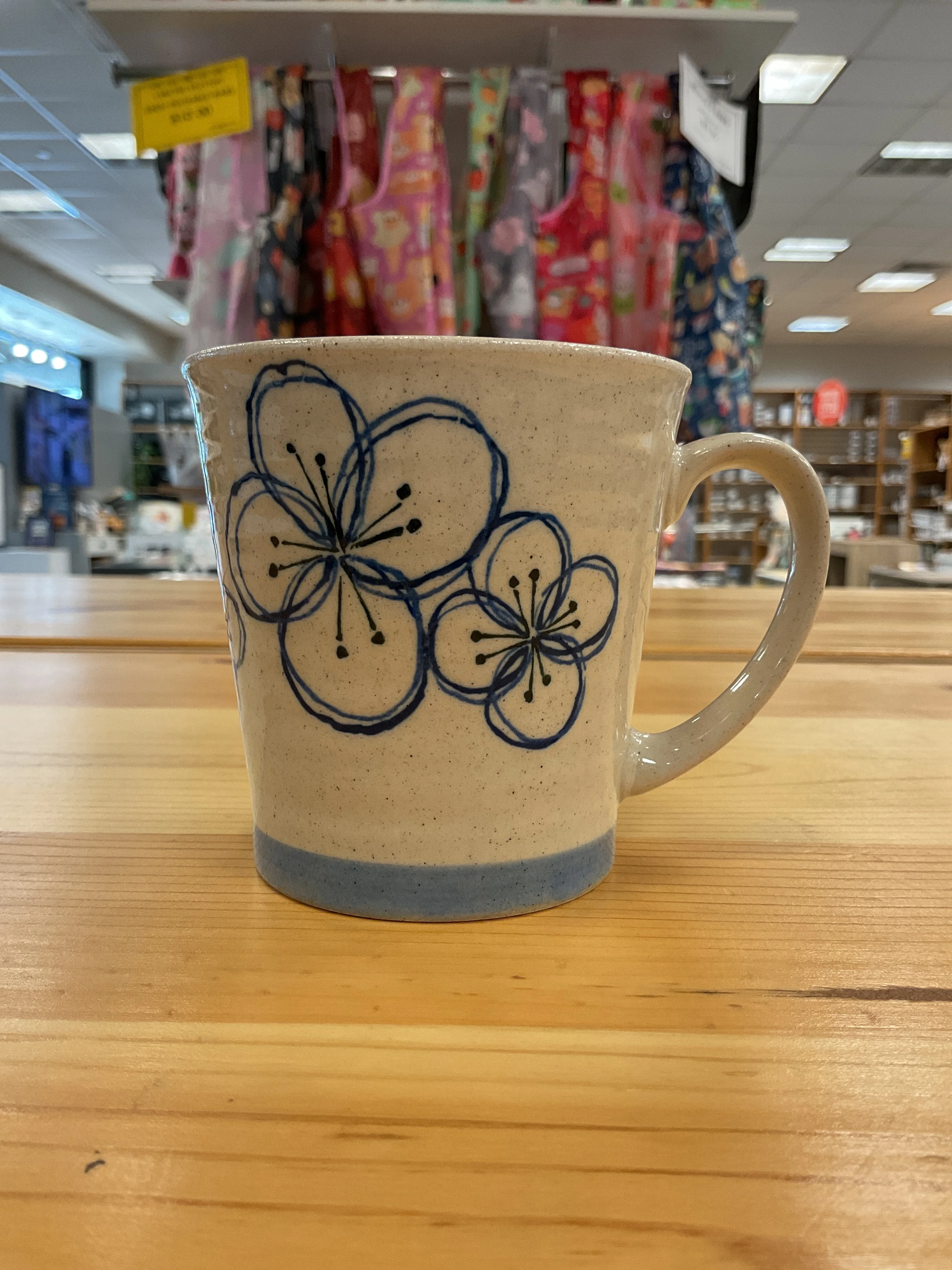 First-Class BLUE FLOWER MUG Solid