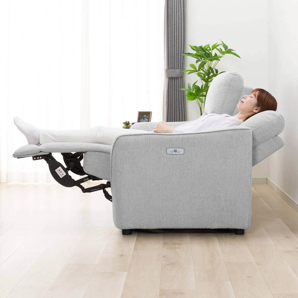 Elite HE02N Wide 2-Seater Power Reclining Sofa Light Gray Proven