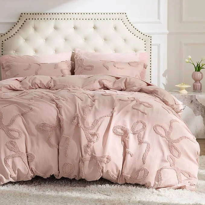 High-End Bedsure Tufted Rose Pink Full Size Comforter GentleSoft™ 3 Pieces Bow Cute Bedding Pink Room Decor Gifts for Girls Teens Women All Seasons 1 Bed Comforter 2 Pillow Shams 82×86 Inches First-Class