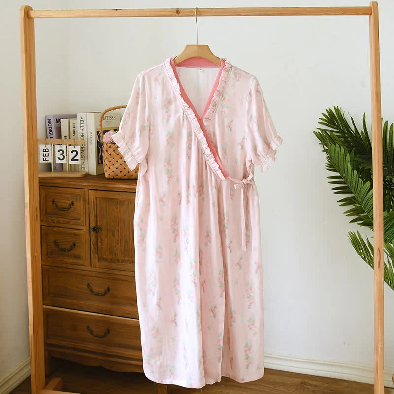 World-Class Ownkoti Pink Floral Short Sleeve Cross-front Nightdress Expertly Made