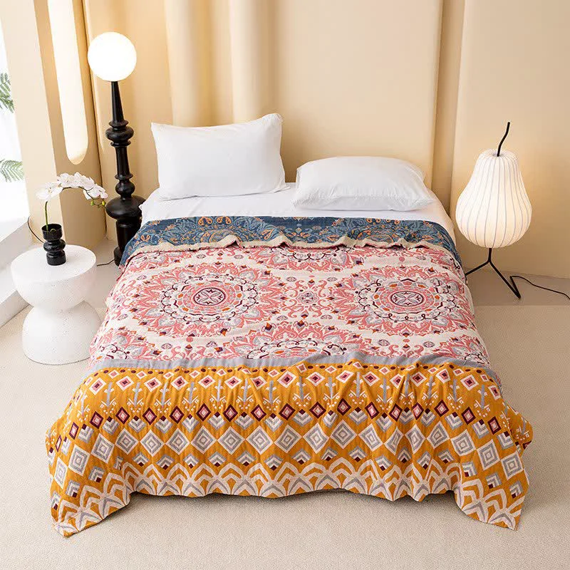 First-Class Ownkoti Retro Ethnic Geometric Pattern Cotton Quilt Lightweight