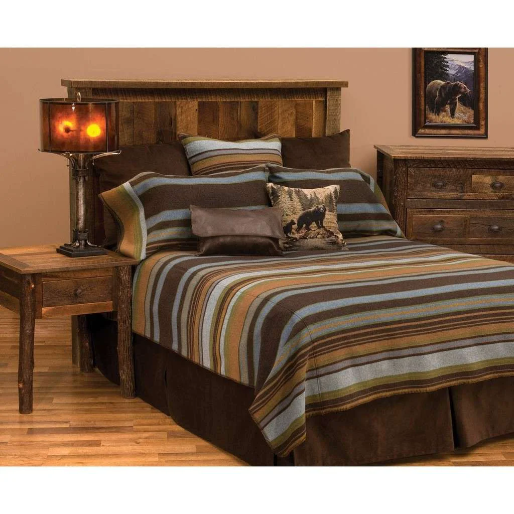 Breathable Hudson Bedspread Contemporary