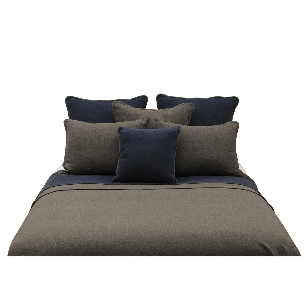 Advanced Solid Greystone Bedspread Breathable