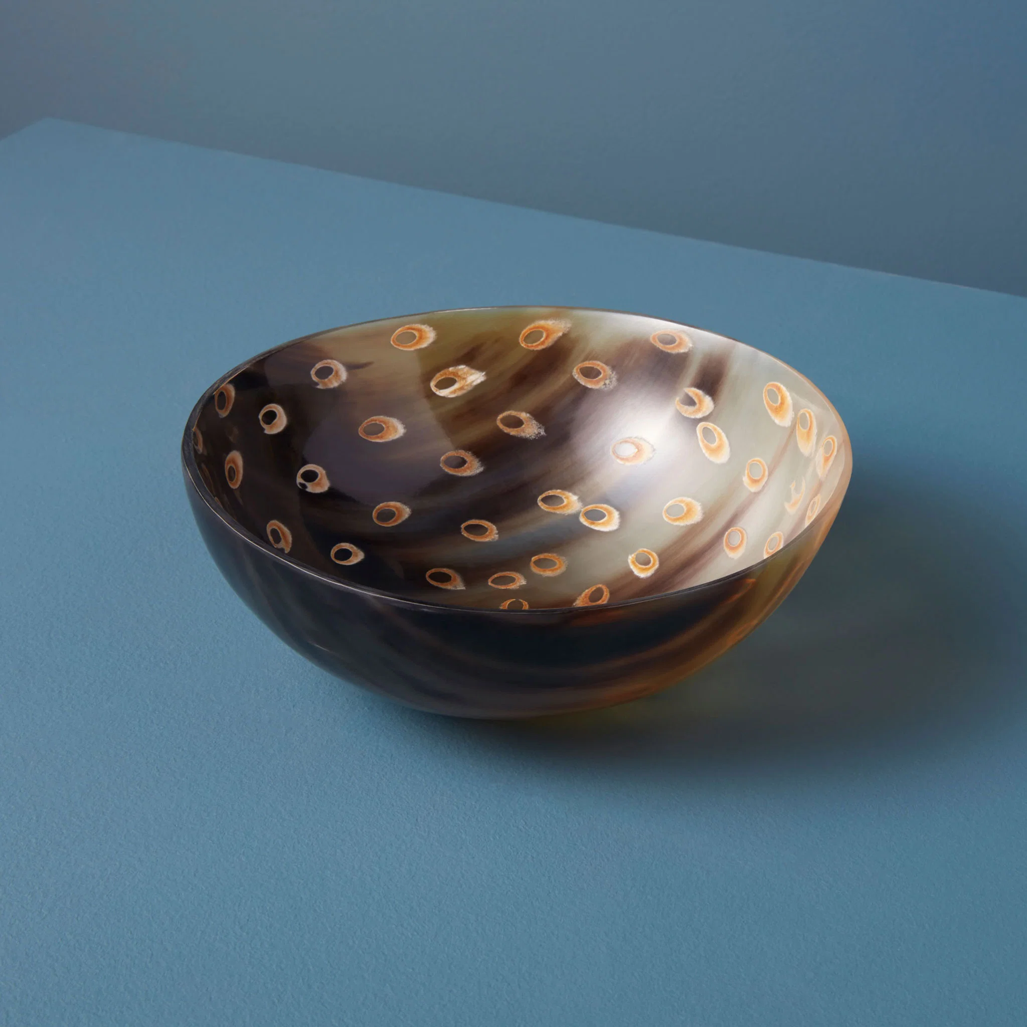 Luxury Horn Side Peacock Bowl Outstanding