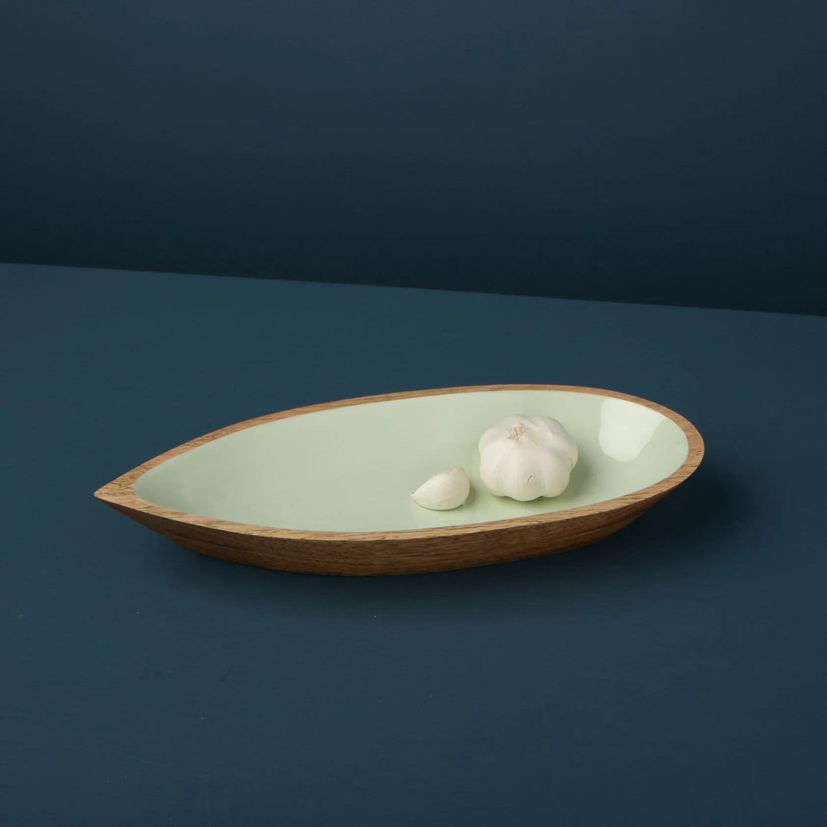 Trendy Madras Oval Bowl Sage Expertly Made