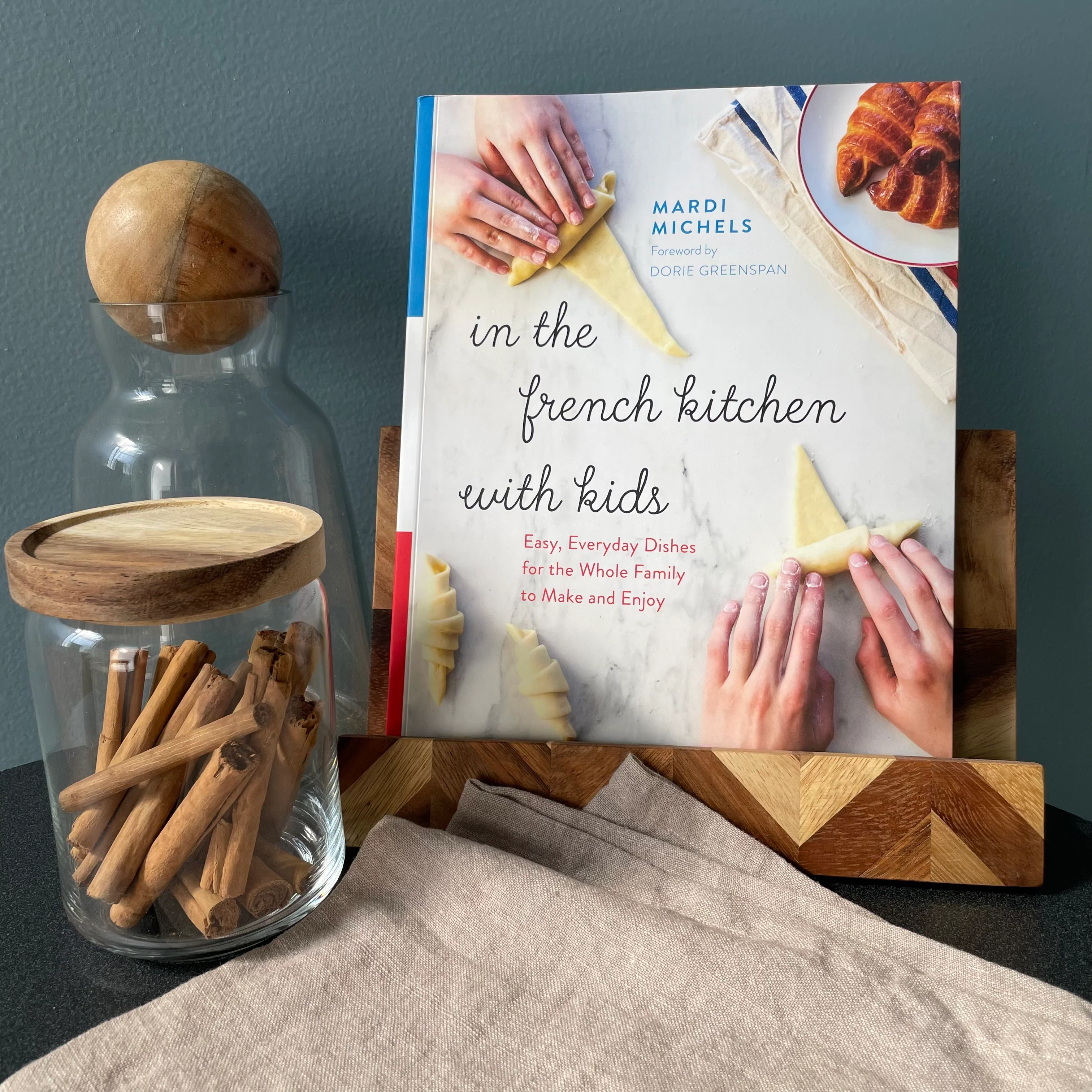 Trendy In the French Kitchen with Kids By Mardi Michels Natural