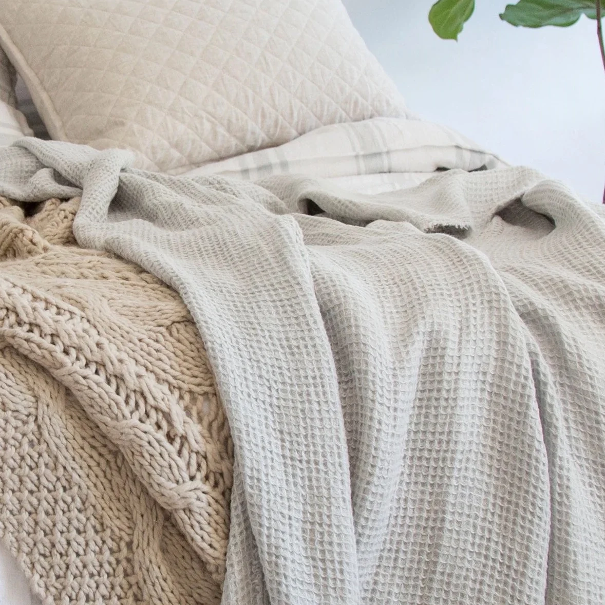 Elite Venice Oversized Waffle Throw Taupe Carefully Designed