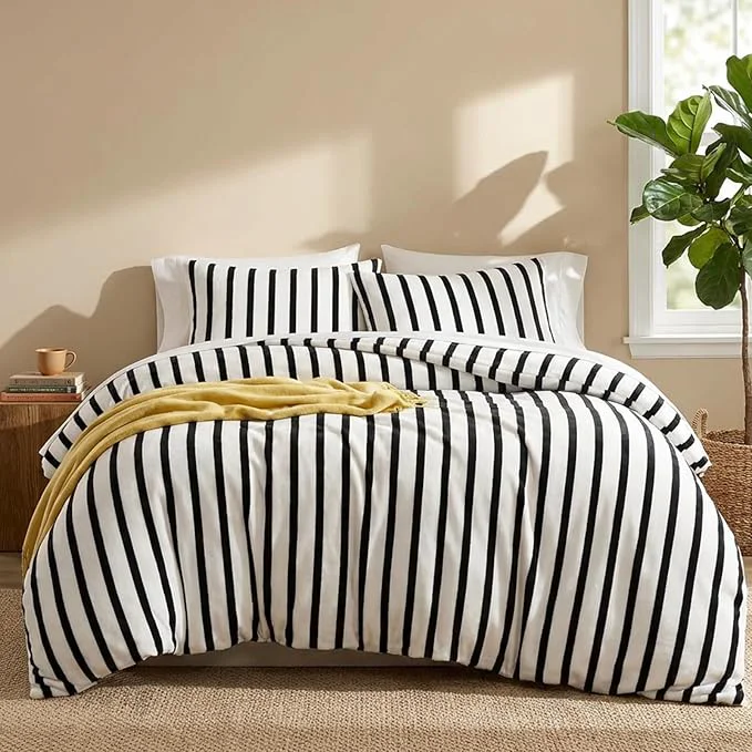 Exceptional Bedbay Striped Comforter Set Fluffy Fleece King Size Comforter Set Black White Striped Bedding 3 Pcs Ultra Soft Plush Flannel Velvet Fuzzy Bedding Set Stripes Pattern Queen Bed Set for All Seasons Enhanced