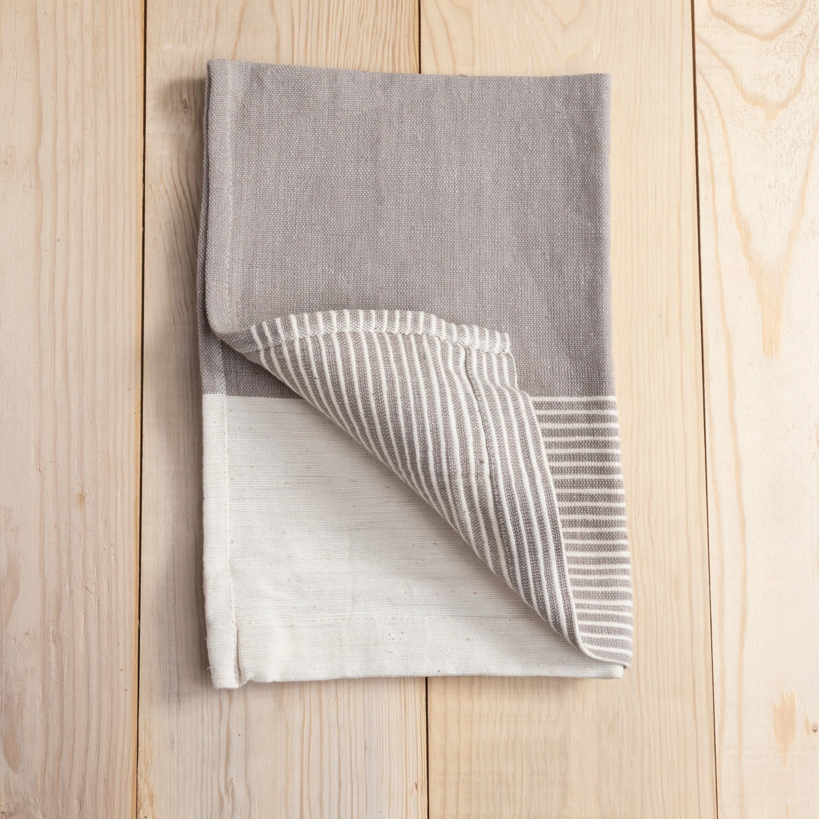 Enhanced Chesapeake Hand Towel Stone with Natural Proven