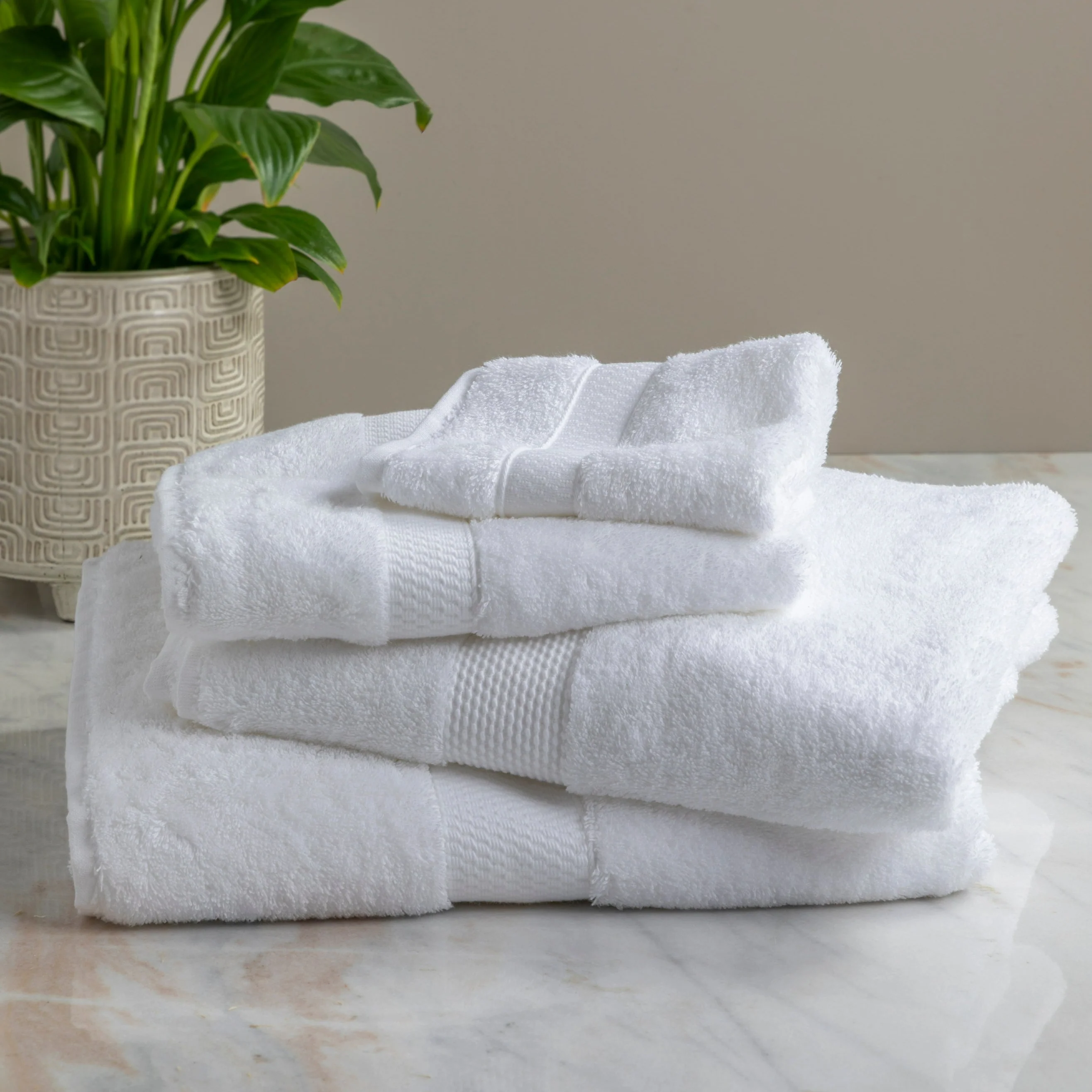 Sustainable City Bath Sheet White Consistent