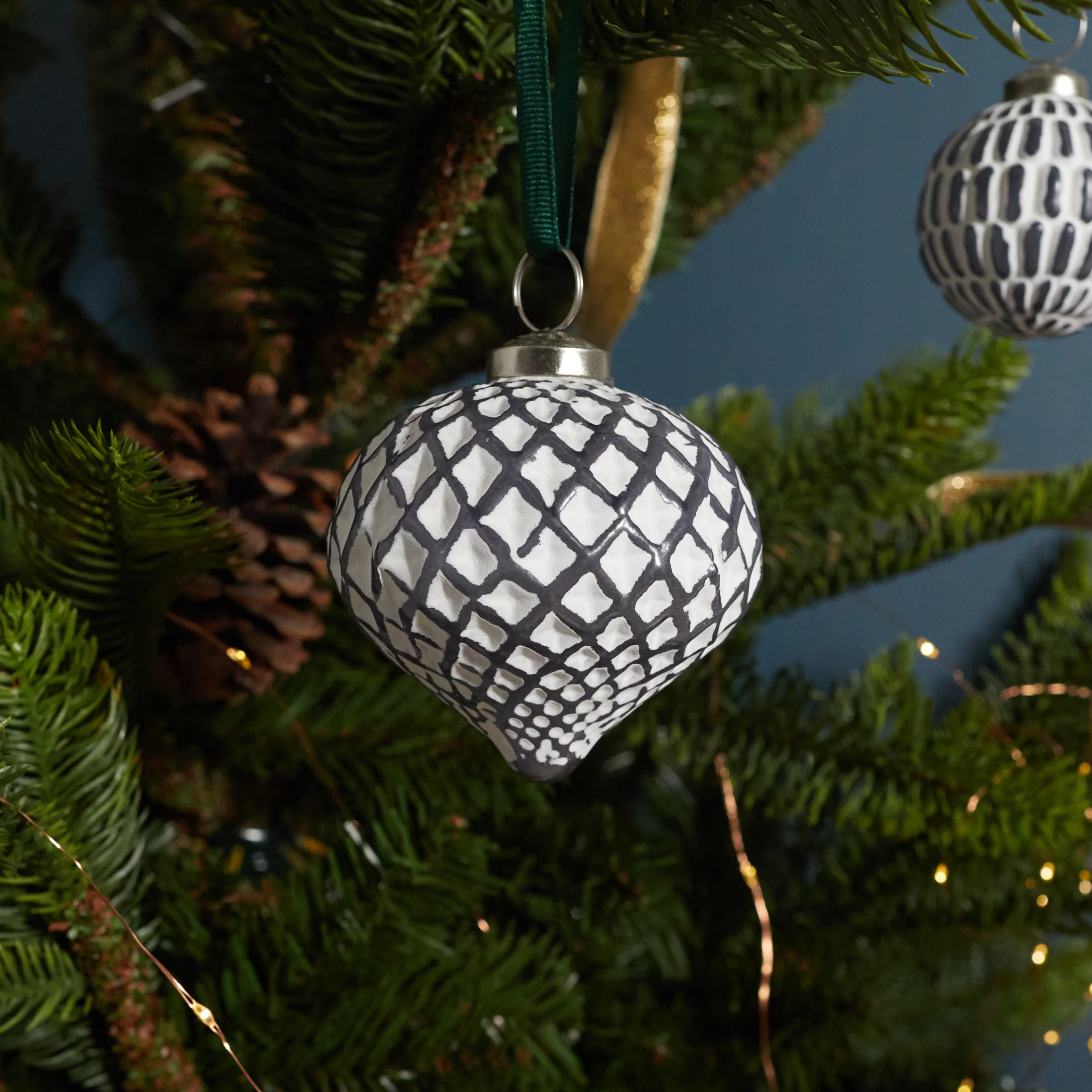 Natural White amp Grey Glass Ornament Lattice Drop Luxury
