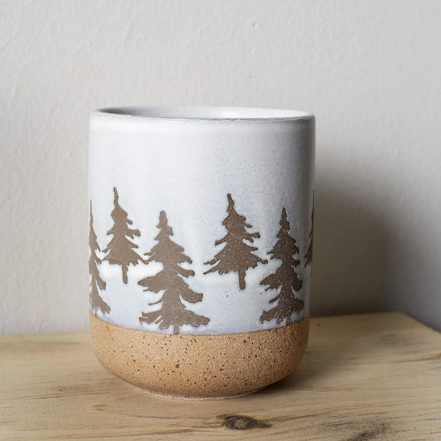 Verified Forrest Pot Winter Contemporary
