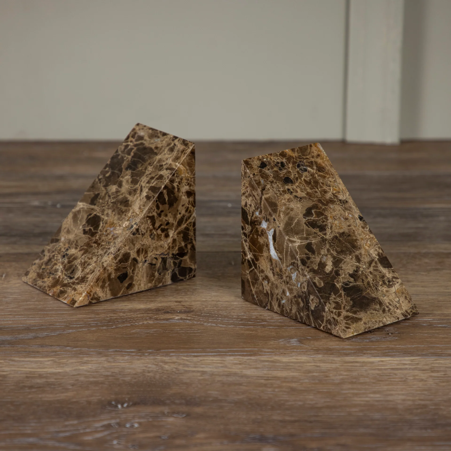 Secure Pesa Marble Bookends Set of 2 Brown Unique