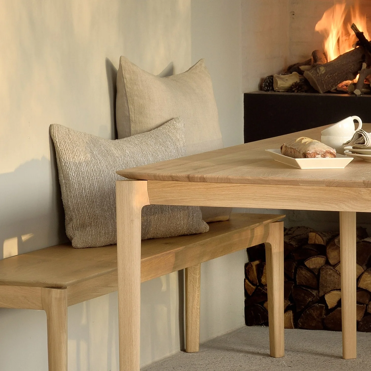 Smooth Bok Solid Oak Dining Table 87 quot Powerful