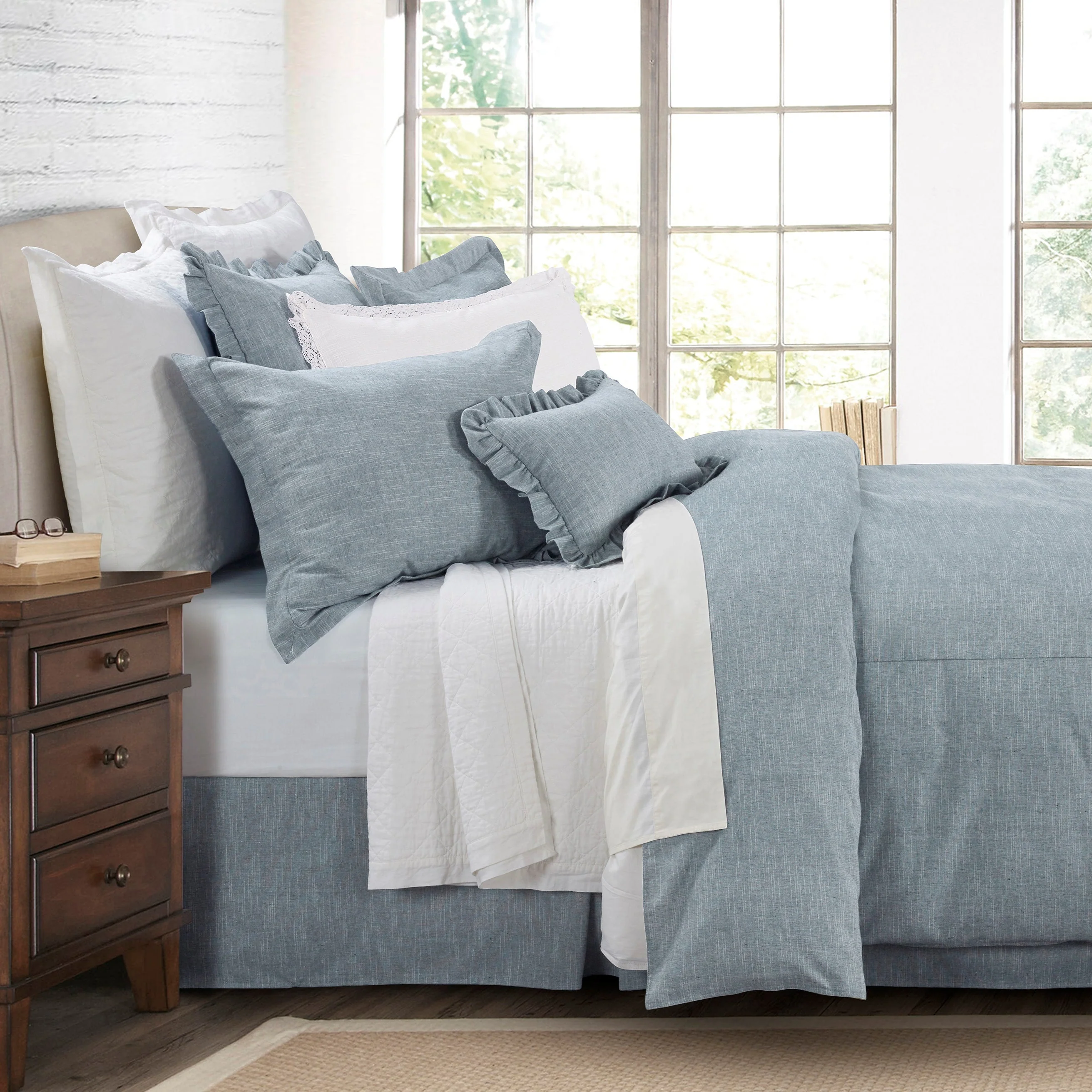 Quality Chambray Comforter Set 3 Pc Unique