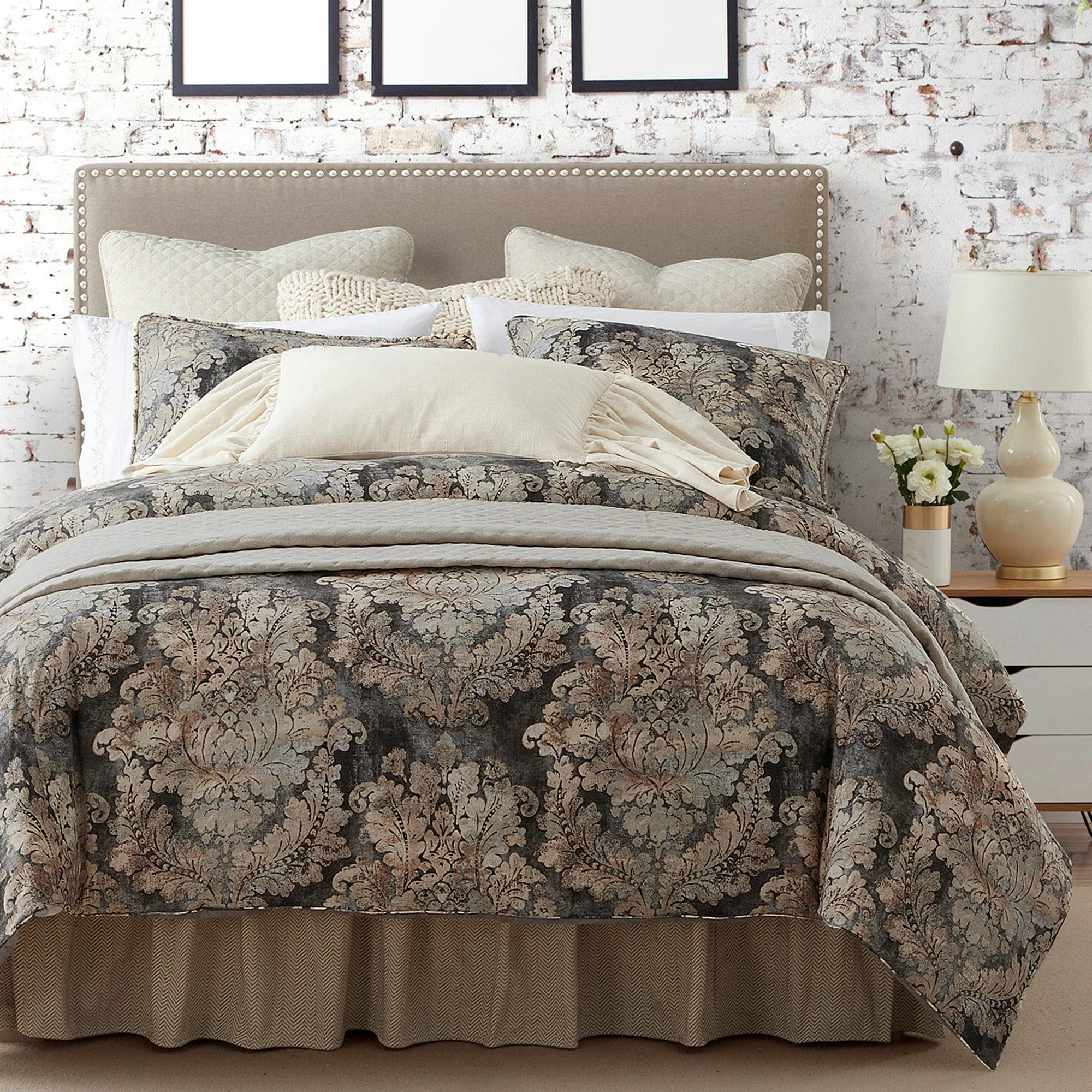 Advanced Victoria Washed Linen Comforter Set 3 Pc Functional