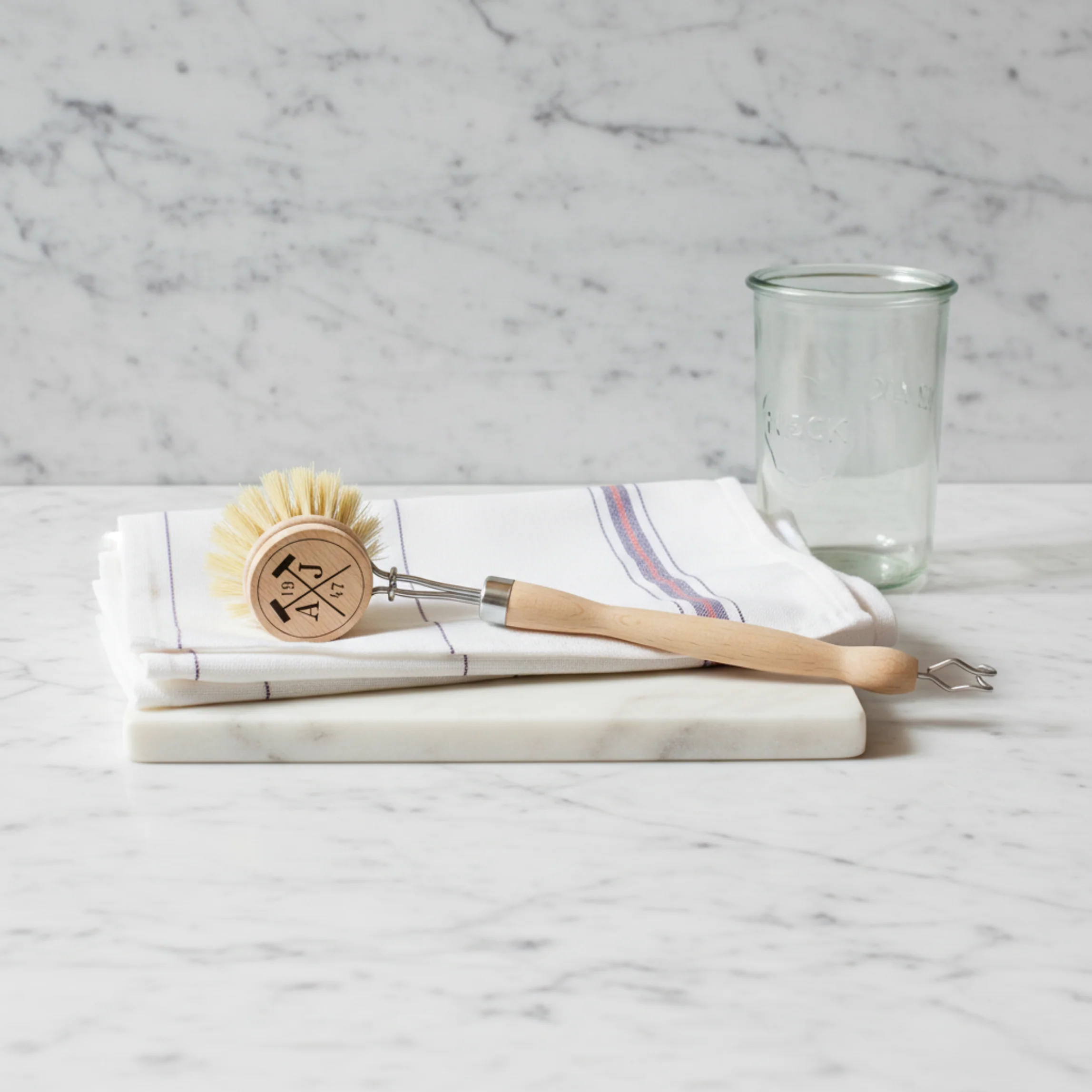 Versatile Andree Jardin Handled Dish Brush User-Friendly