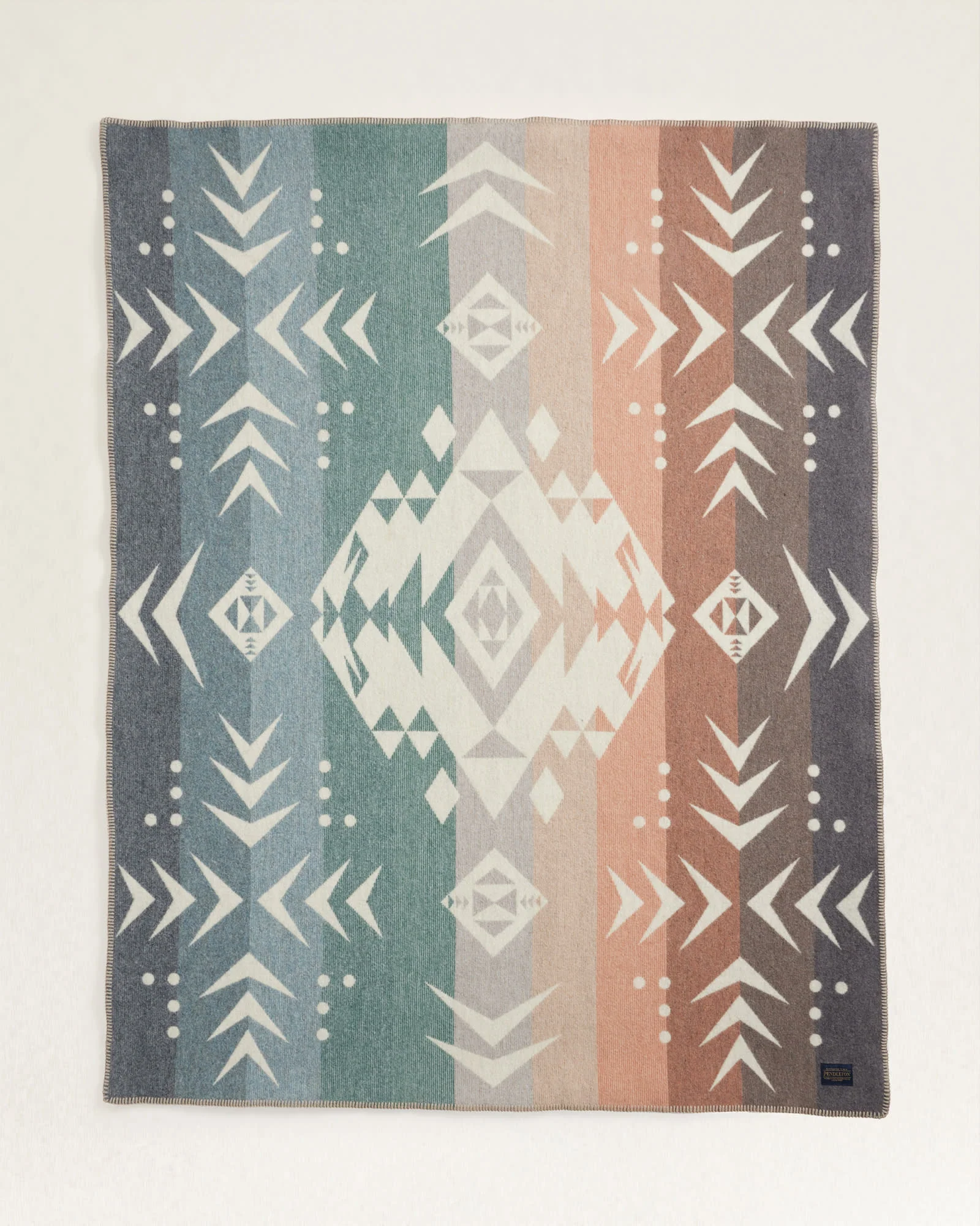 Exceptional Agate Beach Throw Grey Multi Versatile