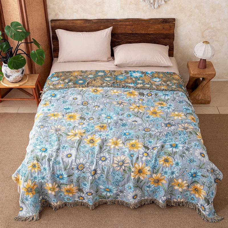 Crafted Ownkoti Vintage Floral Daisy Fringed Gauze Quilt Excellent
