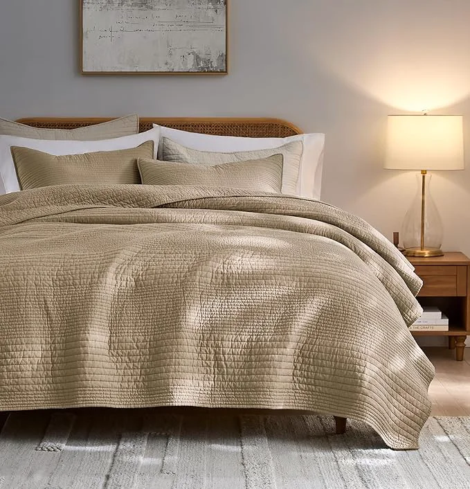 Eco-Friendly palassio Striped Dark Beige Cotton Quilt King Size Bedding Sets Lightweight Crinkly Channel Pick Stitch Textured Bedspread Soft Shabby Chic Farmhouse Country Coverlet for All Season 2 Shams Responsible