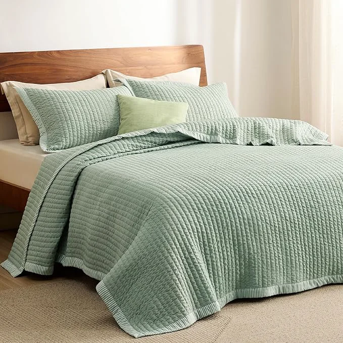 Top-Quality Bedsure Green Quilts King Size – King Quilt Bedding Set Bedspread Coverlet Lightweight Corduroy Pattern Bedspread 3-Piece Set with 106 quot x96 quot Coverlet amp 2 Pillow Shams All-Season Soft Microfiber Fast