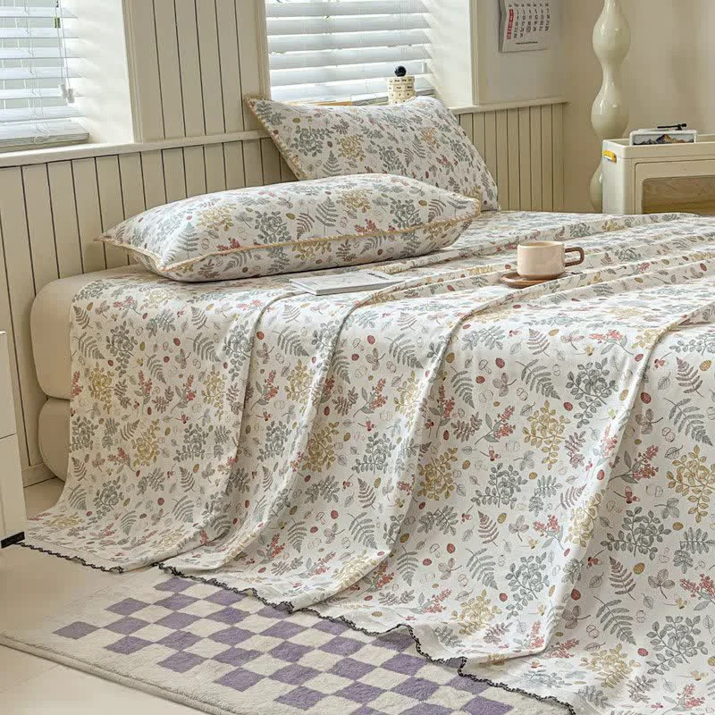 Excellent Ownkoti Botanical Leaf Cotton Bedspread with Scalloped Trim Powerful