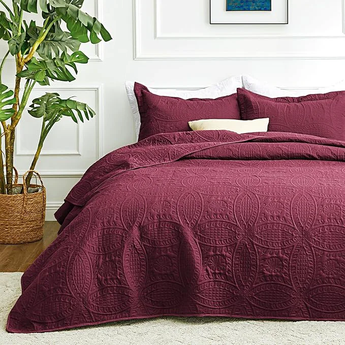 Safe Love 39 s cabin Oversized King Size Quilt Bedding Set Burgundy Bedspreads – Oversized King Lightweight Bedspread Comforter – Coin Pattern Coverlet for All Season – 3 Pieces 1 Quilt 2 Pillow Shams Eco-Friendly