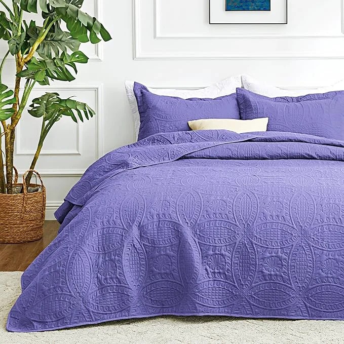 Durable Love 39 s cabin Twin Quilt Bedding Set Deep Purple Bedspreads – Soft Bed Summer Lightweight Bedspread Comforter – Coin Pattern Bedding Coverlet for All Season – 2 Pieces 1 Quilt 1 Pillow Sham Unique