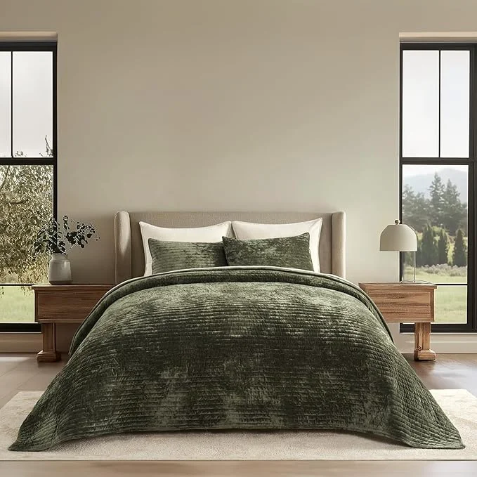 Exceptional EVERGRACE Velvet Quilt Set King Size Luxurious Soft Striped Channel Bedding Set Lightweight Velvet Comforter for All Season Oversized Bedspread Coverlet with 2 Matching Shams Olive Green Top-Quality