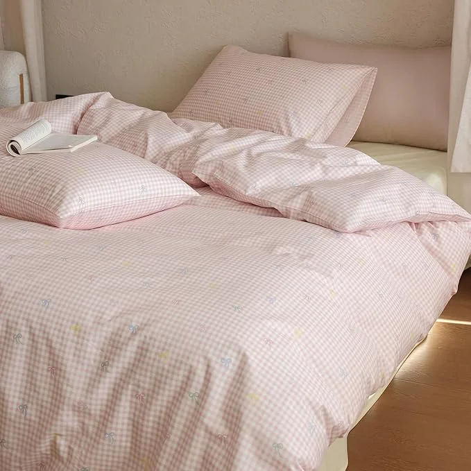 Artisan Pink Gingham Bed Comforter Queen Bow Plaid Bedding Set Light Weight Down Fluffy Cotton Bedding Comforter Sets for Girls Boho Country Cute Bed Comforter with 2 Pillowcases First-Class