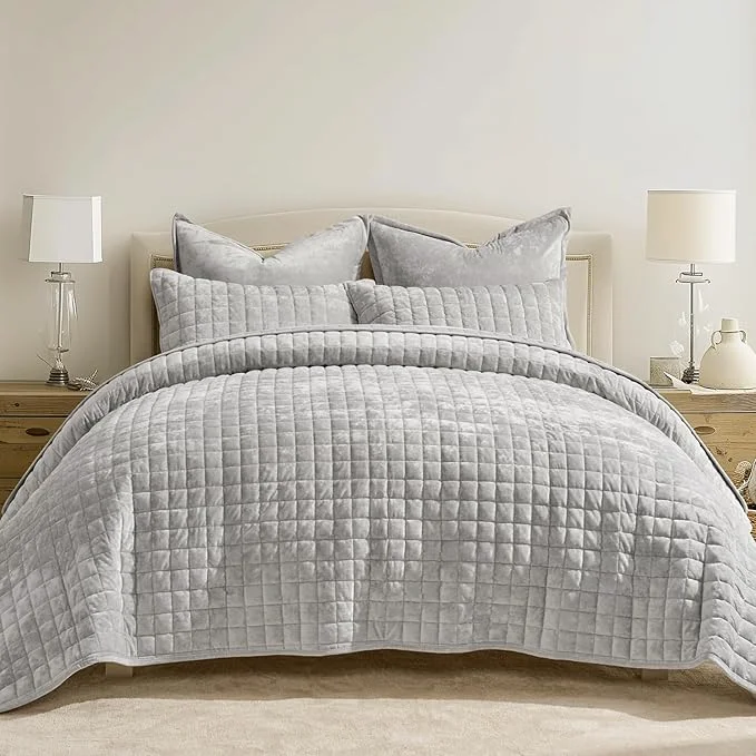Original Design RECYCO Luxury Velvet Quilt Set Full Queen Size Bedding Sets Ultra Soft Velvet Comforter Set Lightweight Channel Box Stitch Oversized Bedspread Coverlet for All Season with 2 Shams Frost Gray Exclusive