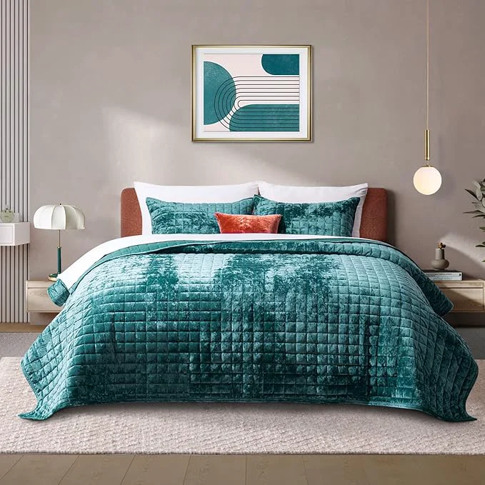 Breathable RECYCO Luxury Velvet Quilt Set King Size Lightweight Velvet Comforter Set Oversized Bedspread Coverlet Quilted Bedding Set with 2 Matching Pillow Shams for All Season Teal Functional