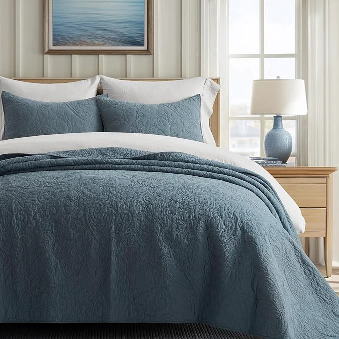 Reusable EVERGRACE Cotton Paisley Quilt Set Queen Size 3 Piece Set – Prewashed Lightweight Bedspread with 2 Shams Soft amp Breathable Matelasse Coverlet for All-Season Comfort Stormy Blue Contemporary