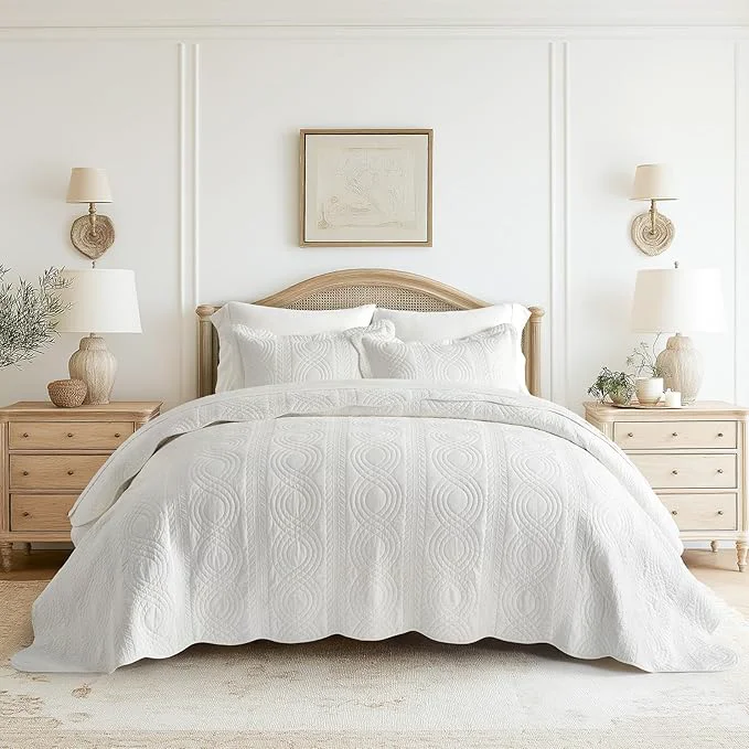 Next-Generation EVERGRACE Cotton Scallop Quilt Set Queen Size 3 Piece Set – Lightweight Bedspread with 2 Shams Soft Prewashed Matelasse Coverlet for Cozy and Elegant Bedding Bright White Trendy