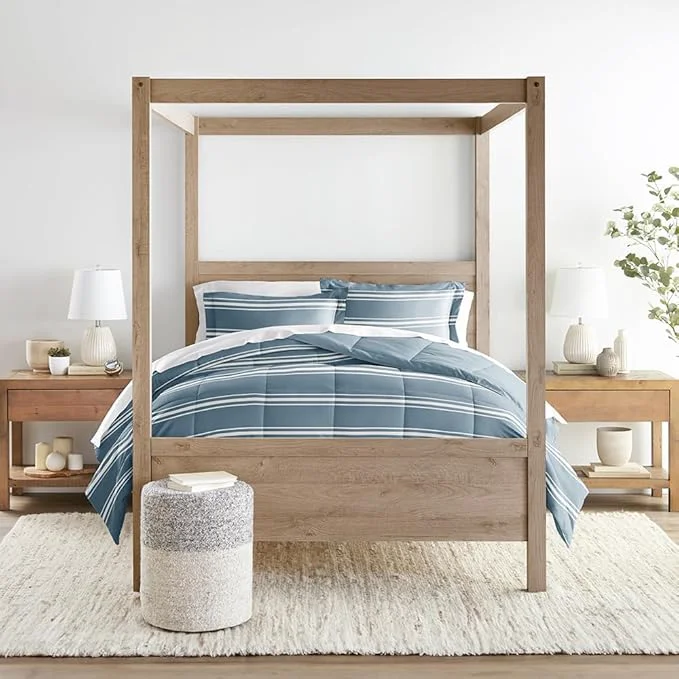 Practical LINENS amp HUTCH Comforter Set Patterned Microfiber All Season Down- Ultra Soft Bedding in Soft Stripe – King Cal-King Soft Stripe Light Blue Specialty