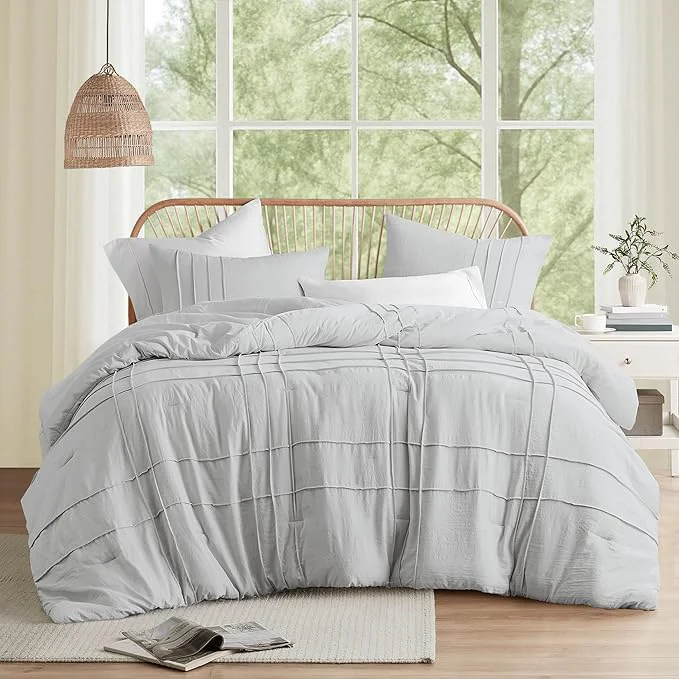 Genuine Comfort Spaces Silver Full Size Comforter Set – 3 Pieces Pintuck Pleated Bedding Sets All Season Lightweight Extra Softness Pre-Washed Microfiber Full Bed Set Shams Full Healthy