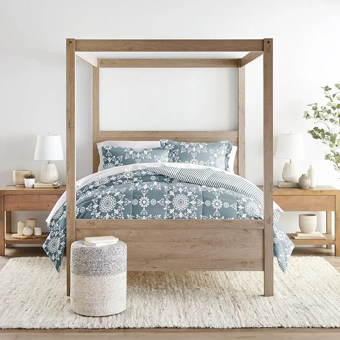 Relaxed LINENS amp HUTCH Comforter Set Patterned Microfiber All Season Down- Ultra Soft Bedding in Daisy Medallion – Full Queen Daisy Medallion Light Blue Prestigious