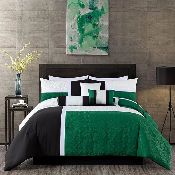 Genuine Chezmoi Collection Upland 7-Piece Quilted Patchwork Comforter Set Green Black Cream White Queen Outstanding