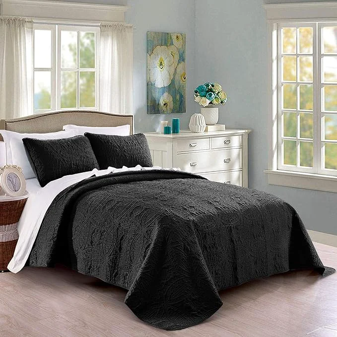 Practical Pure Bedding Quilt Set King Cal King California King Size Black – Oversized Bedspread – Soft Microfiber Lightweight Coverlet for All Season – 3 Piece Includes 1 Quilt and 2 Shams Geometric Pattern Breathable