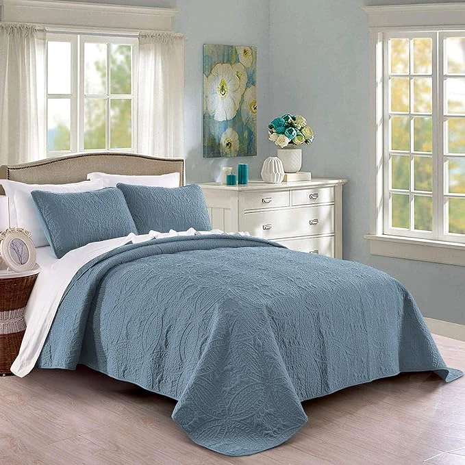 Next-Generation Pure Bedding Quilt Set Full Queen Size Ash Blue – Oversized Bedspread – Soft Microfiber Lightweight Coverlet for All Season – 3 Piece Includes 1 Quilt and 2 Shams Geometric Pattern High-Performance