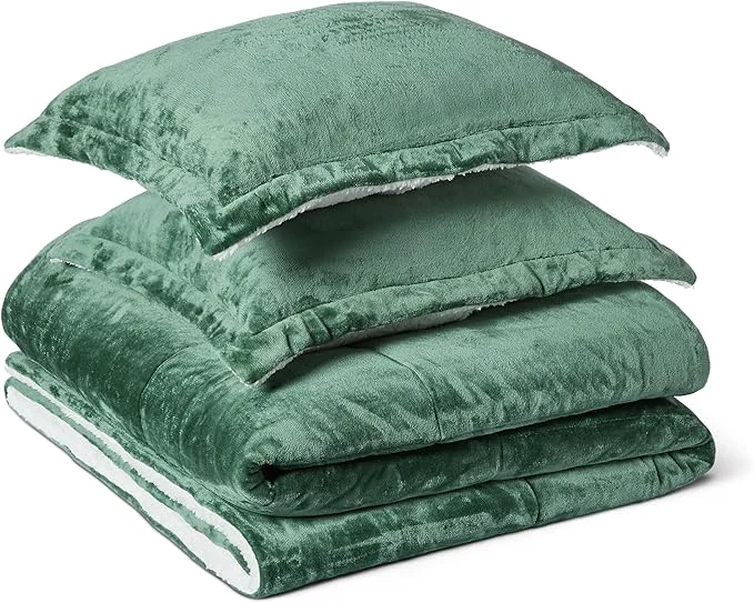 Selected Amazon Basics Reversible Sherpa Comforter Set with Pillow Sham Green King Contemporary