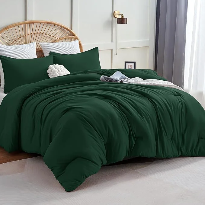 Certified CozyLux Dark Emerald Green Queen Comforter Set 3 Pieces Solid Breathable Quilted Bedding Sets Luxury Fluffy Soft Bed Set with Down Comforter for All Season 1 Comforter amp 2 Pillowcases Safe