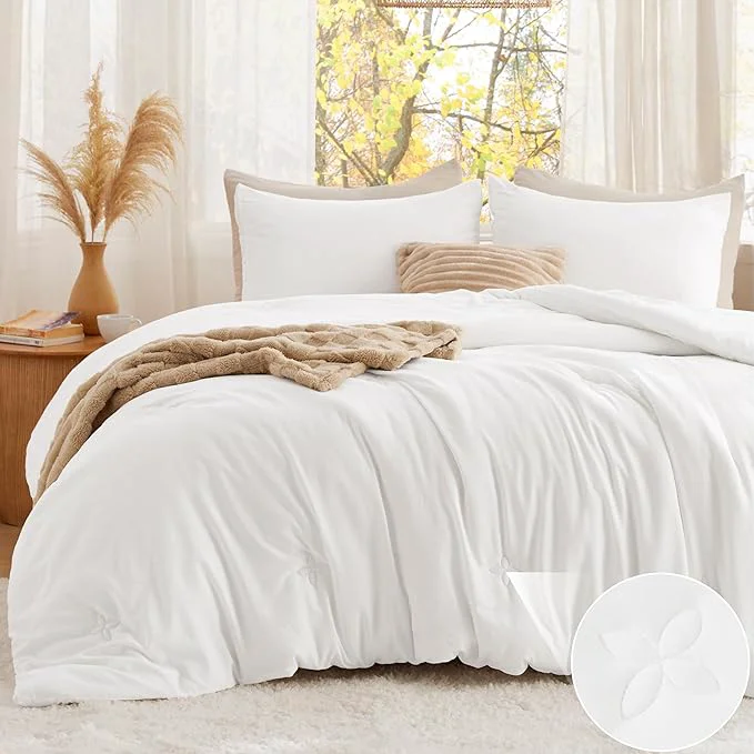 Enhanced Bedsure Full Size Comforter Set White Soft Prewashed Full Bedding Quilted Comforter with Clover Design Down Comforter for All Seasons 3 Pieces Bed Set with 2 Pillow Shams World-Class