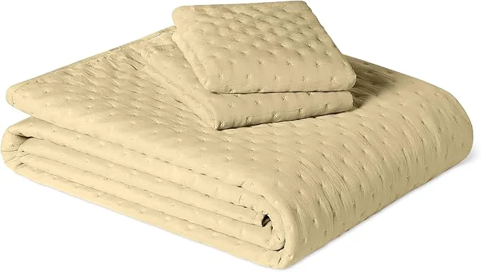 Reliable Amazon Basics Brushed Microfiber Quilt Set Extra Soft with Natural Texture 3-Piece Queen Full Beige Original