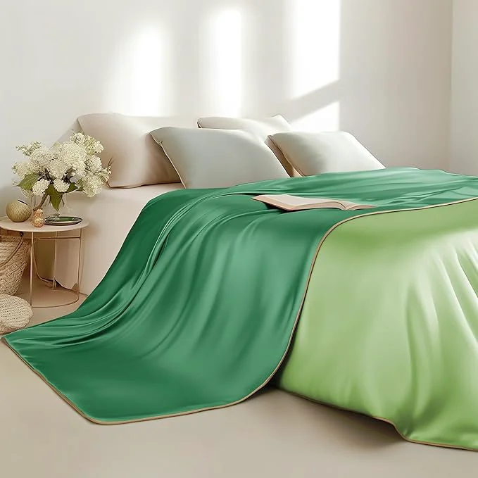 Artisan Sheal Cooling Comforter Queen Size 80 39 39 x 90 39 39 Q-Max Rating of gt 0.4 Double-Sided Cool Tech Comforter amp Colors All-Season Lightweight Blanket to Quickly Cool Down Watermelon Green High-Grade